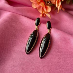 Black Oval Drops