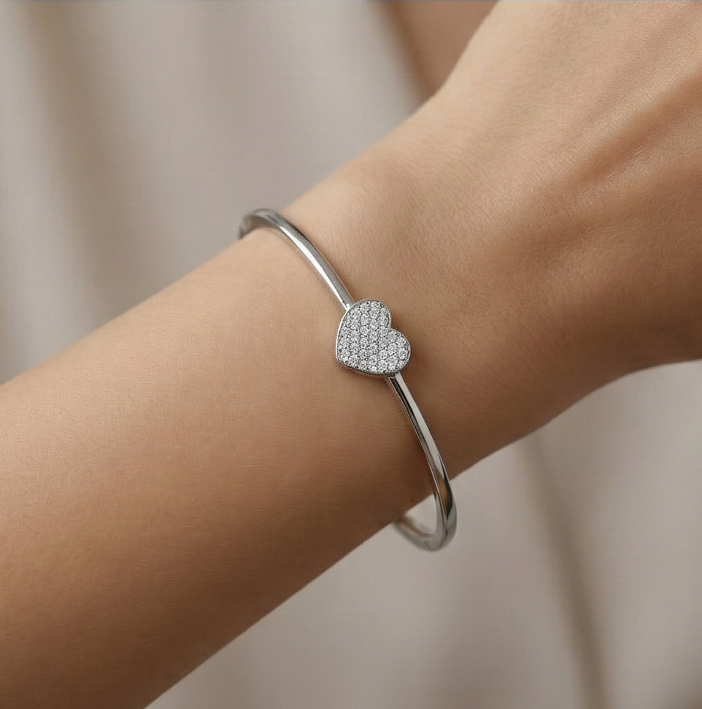 925 Sterling Silver Minimalist Pave Heart Hinged Bangle Jewellery with Rhodium Finish