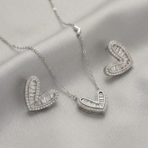 AGOR 925 Sterling Silver Stylized Heart Pendant Necklace and Earring Set Jewellery