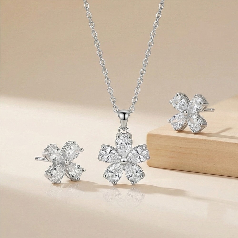 925 Sterling Silver Sparkling Floral Clover Pendant and Earring Set High Polish Jewellery for Women