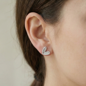 AGOR 925 Sterling Silver Baguette Accent Heart Stud Earrings Contemporary Jewellery