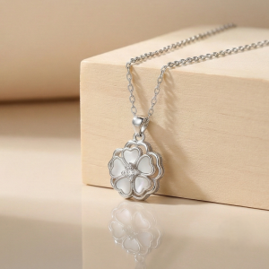 AGOR 925 Sterling Silver White Shell Floral Motif Pendant Necklace Jewellery with Rhodium Finish