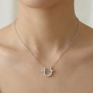 AGOR 925 Sterling Silver Pave Set Horseshoe Pendant Necklace Jewellery
