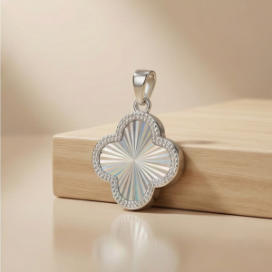 925 Sterling Silver Sunburst Clover Pendant Necklace Jewellery