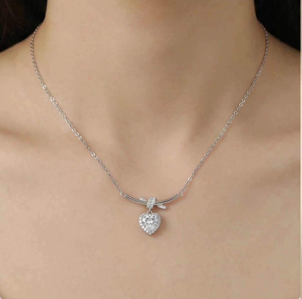 AGOR 925 Sterling Silver Ribbon Bow and Heart Halo Pendant Necklace Jewellery for Women