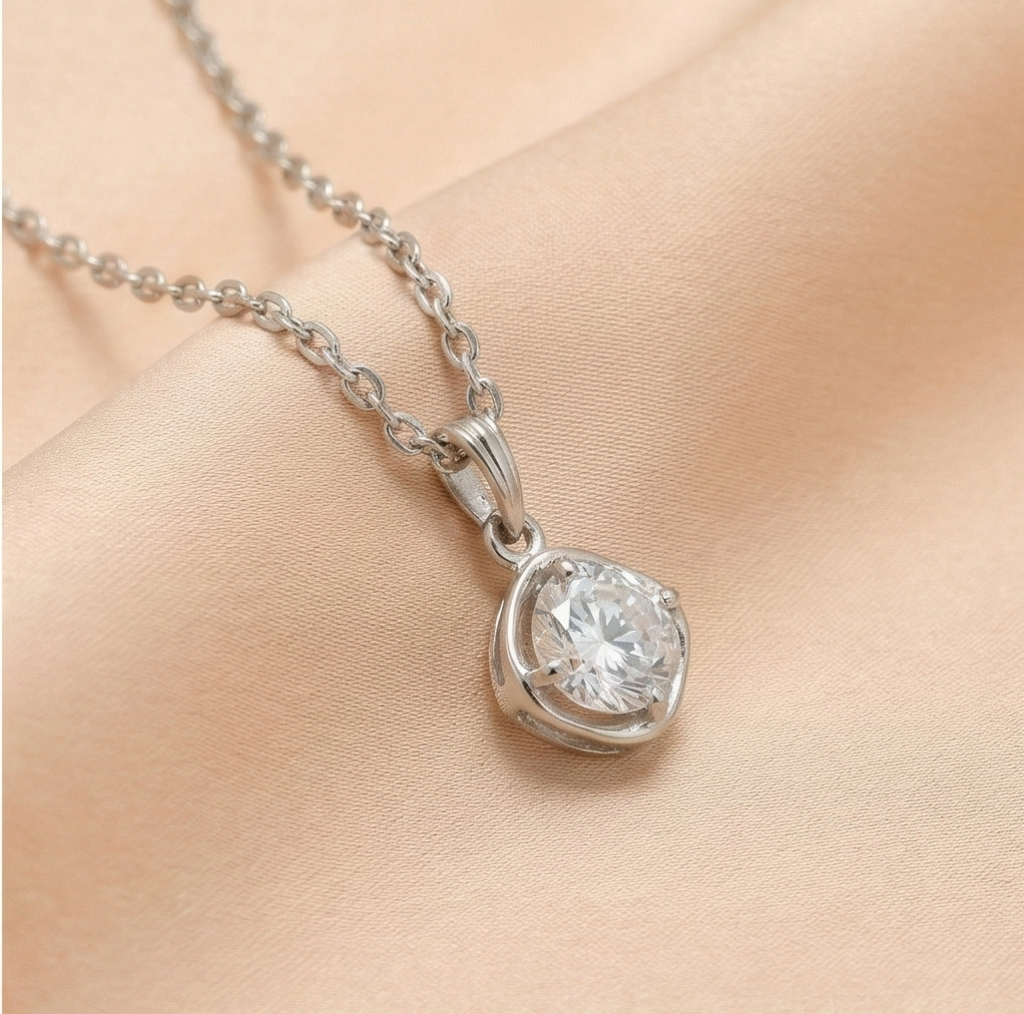 AGOR 925 Sterling Silver Classic Round Solitaire Pendant Necklace Jewellery for Women