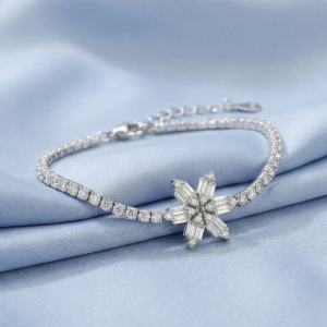 AGOR 925 Sterling Silver Crystal Snowflake Tennis Bracelet for Women | Sparkling Starburst Statement Jewellery