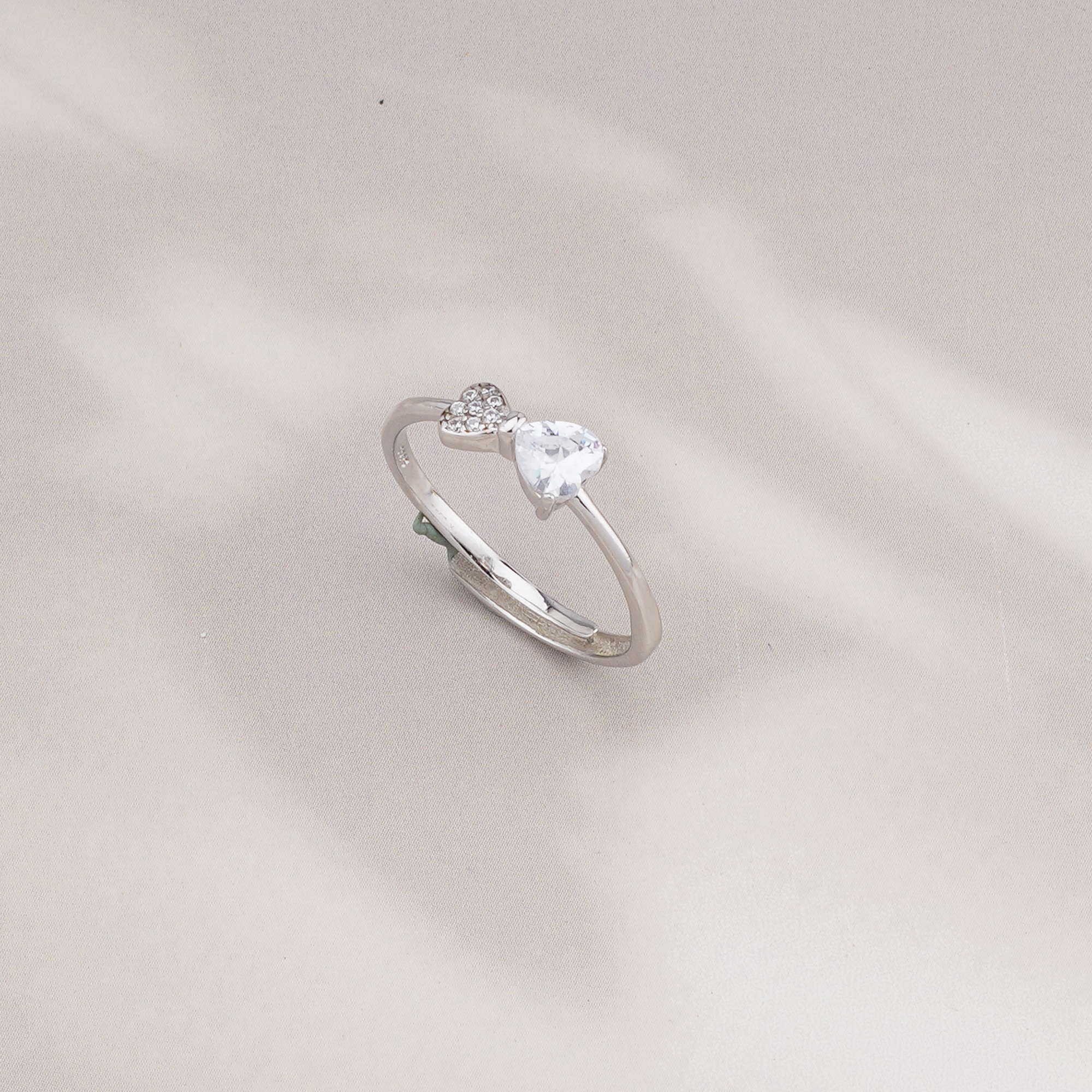 925 Sterling Silver Adjustable Bow Knot Heart Ring Jewellery for Women & Girls