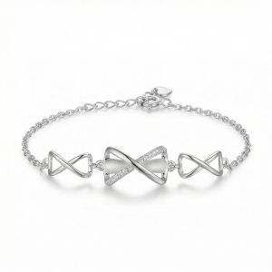 AGOR 925 Sterling Silver Interlocking Twisted Link Bracelet for Women, Textured Finish Modern Jewellery