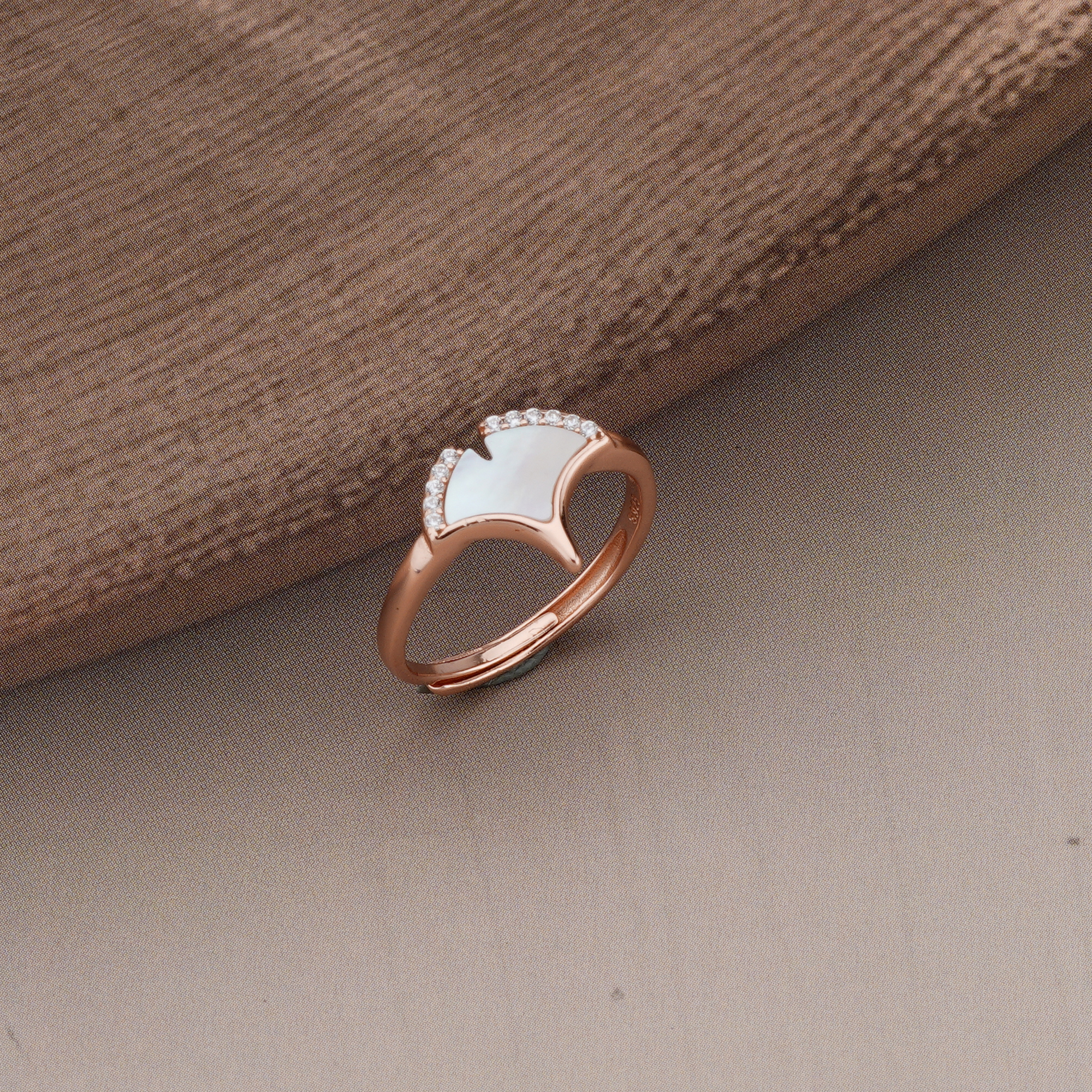925 Sterling Silver Gingko Leaf Mother of Pearl Ring Jewellery for Women - Rose Gold Plated