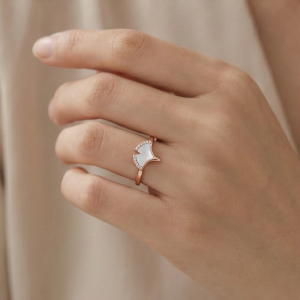 AGOR 925 Sterling Silver Gingko Leaf Mother of Pearl Ring Jewellery for Women - Rose Gold Plated