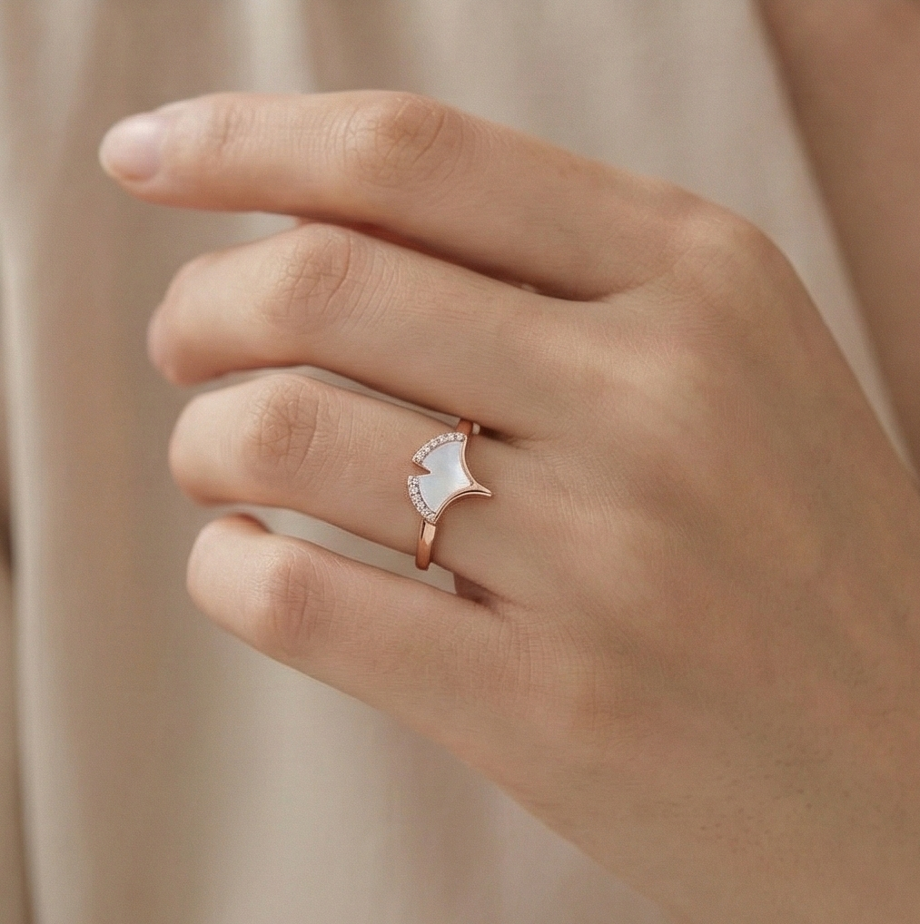 925 Sterling Silver Gingko Leaf Mother of Pearl Ring Jewellery for Women - Rose Gold Plated