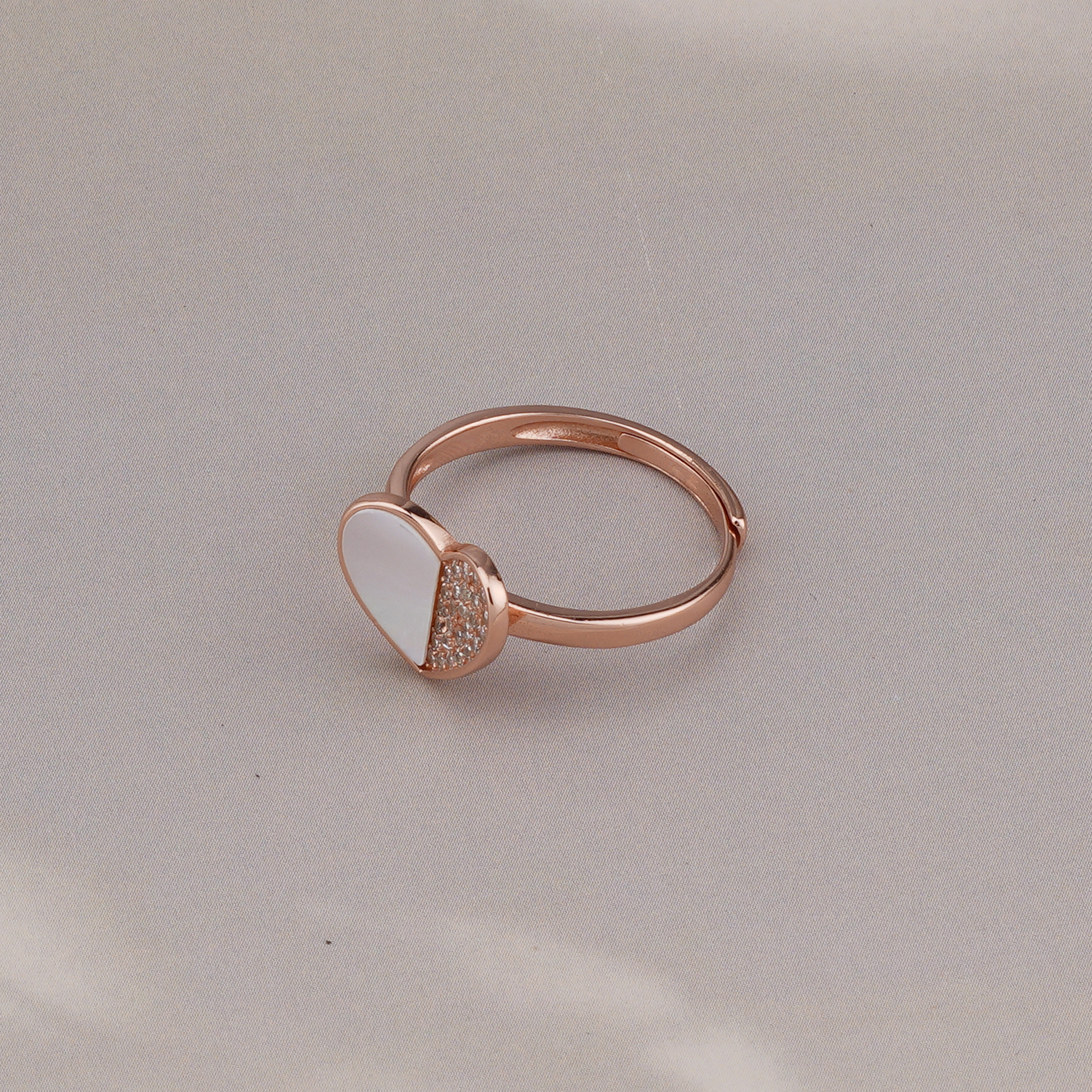 925 Sterling Silver White Enamel Heart Ring Jewellery for Women with Rose Gold Finish