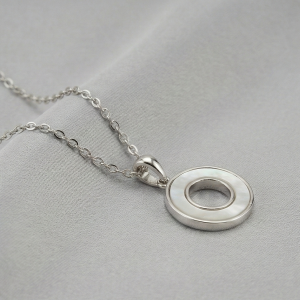 AGOR 925 Sterling Silver Minimalist MOP Circle Pendant Necklace Jewellery for Women