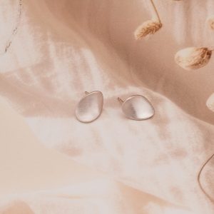AGOR 925 Sterling Silver Organic Oval Stud Earrings Matte Finish Minimalist Jewellery