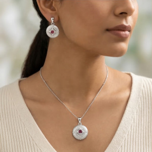 AGOR LUXE 925 Sterling Silver Vintage Round Filigree Pendant Necklace and Stud Earrings Jewellery Set for Women