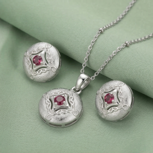 AGOR LUXE 925 Sterling Silver Vintage Round Filigree Pendant Necklace and Stud Earrings Jewellery Set for Women