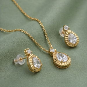 AGOR LUXE 925 Sterling Silver Teardrop Necklace and Earrings Set with Yellow Gold Finish LUXE Jewellery