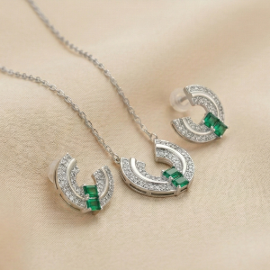 AGOR LUXE 925 Sterling Silver U-Shaped Geometric Necklace and Earrings Set in High Polish Finish Fine Jewellery