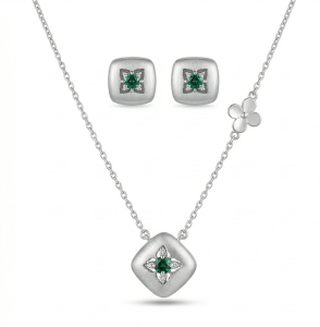 AGOR LUXE 925 Sterling Silver Cushion Floral Pendant Necklace and Stud Earrings Set Matte Finish Fine Jewellery