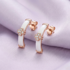AGOR LUXE 925 Sterling Silver Rose Gold Plated Clover Enamel Curved Stud Earrings Jewellery for Women