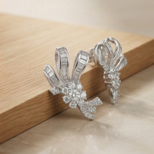 AGOR 925 Sterling Silver Elegant Bow Motif Stud Earrings High Polish Rhodium Finish Classic Jewellery for Women