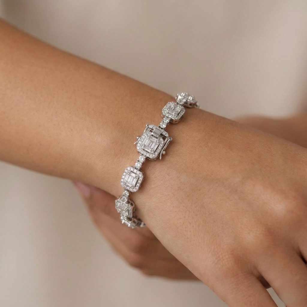 AGOR 925 Sterling Silver Radiant Halo Link Bracelet High Polish Rhodium Finish Jewellery