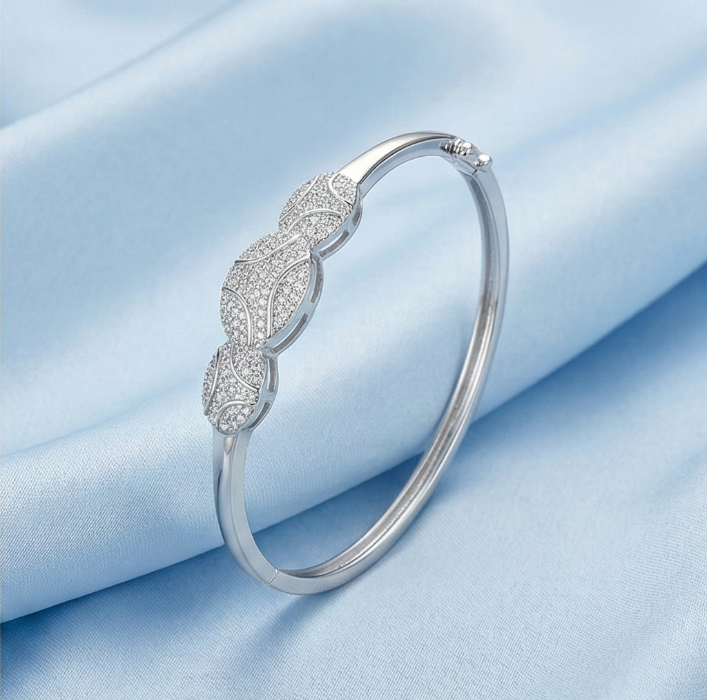 925 Sterling Silver Overlapping Oval Kada Bangle Bracelet High Polish Rhodium Finish Elegant Jewellery