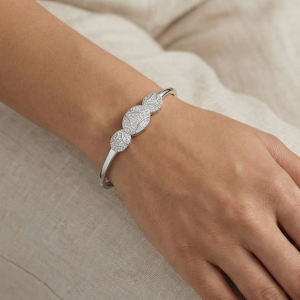 AGOR 925 Sterling Silver Overlapping Oval Kada Bangle Bracelet High Polish Rhodium Finish Elegant Jewellery