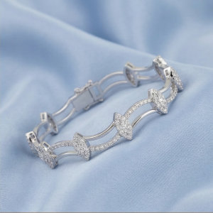 AGOR 925 Sterling Silver Rhodium Plated Leaf Link Bracelet Premium Jewellery for Women