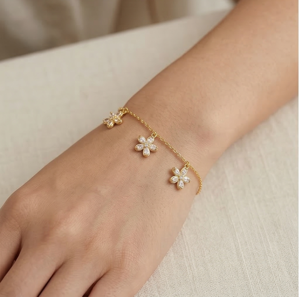 925 Sterling Silver Floral Link Bracelet with Premium Gold Finish Fine Jewellery for Women