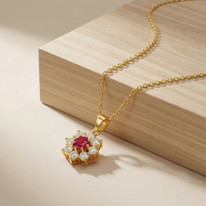 925 Sterling Silver Floral Halo Pendant Necklace Jewellery with Red Center in Gold Plated Finish