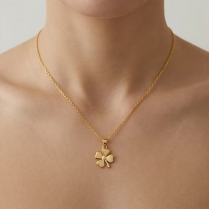 AGOR 925 Sterling Silver Gold Plated Four Leaf Clover Pendant Necklace Jewellery
