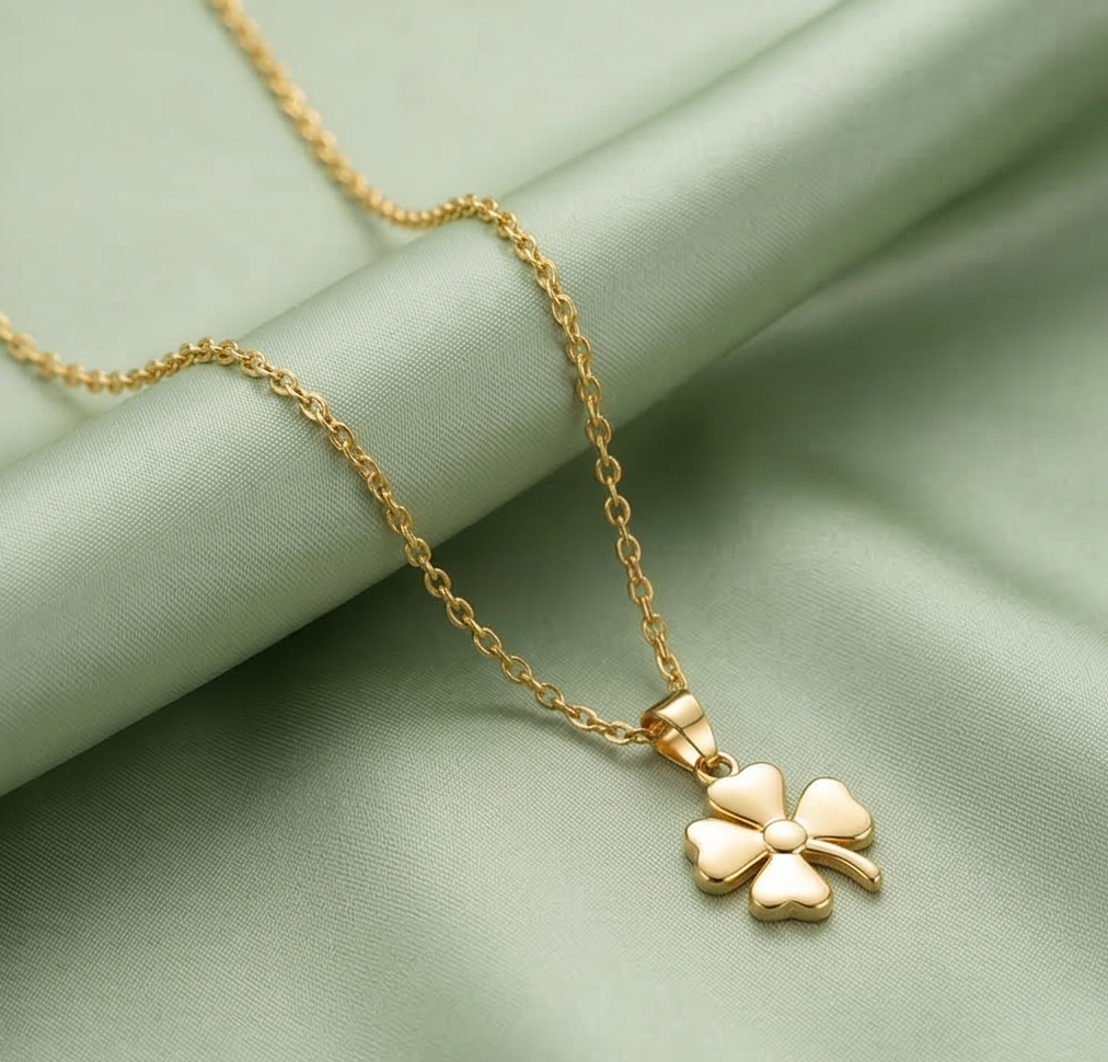 925 Sterling Silver Gold Plated Four Leaf Clover Pendant Necklace Jewellery