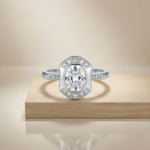 925 Sterling Silver Vintage Art Deco Halo Ring High Polish Rhodium Finish Classic Jewellery - Size 8