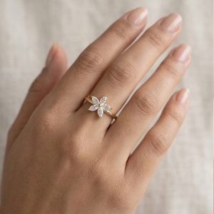 925 Sterling Silver Clear Starburst Floral Ring Yellow Gold Finish Jewellery for Women - Size 8