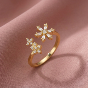 AGOR 925 Sterling Silver Clear Snowflake Open Ring Yellow Gold Finish Jewellery for Women - Size 6