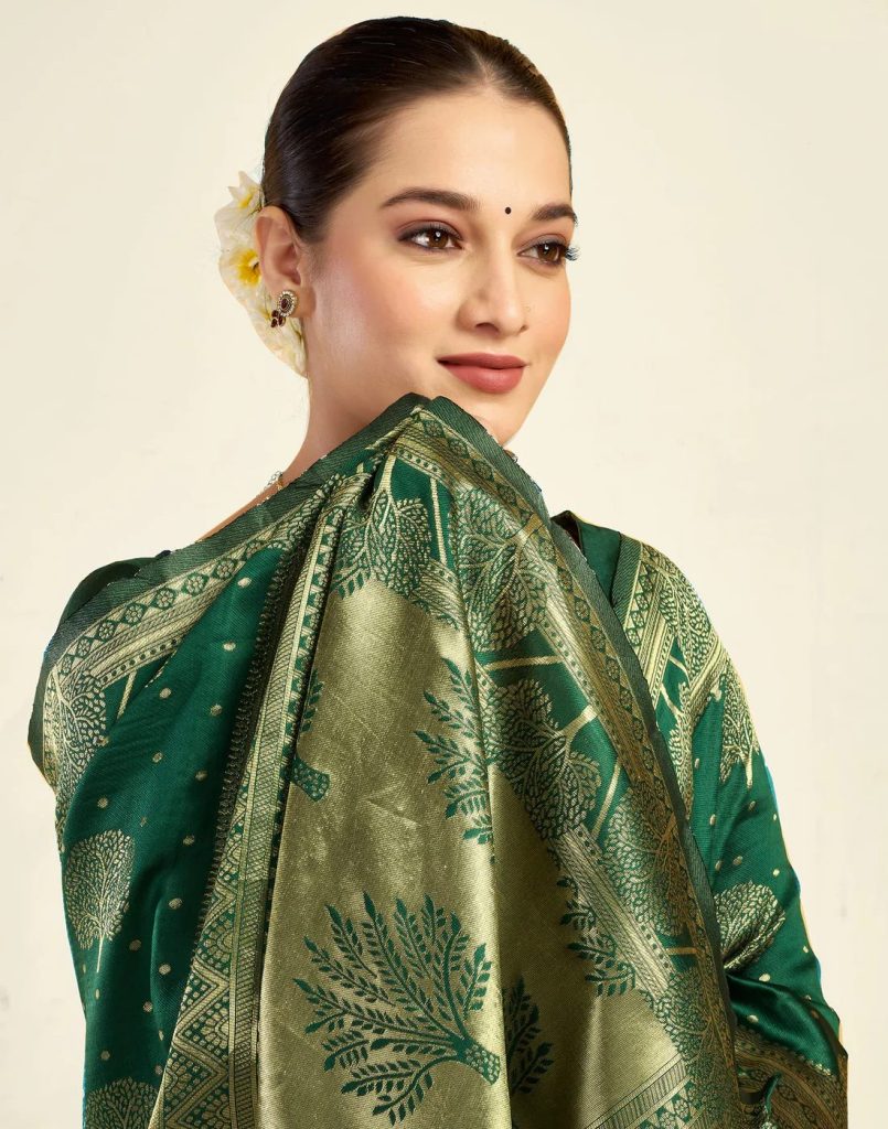 AXONIT Women's Silk Blend Banarasi Jacquard Zari Motifs Design Saree with Unstitched Blouse Piece