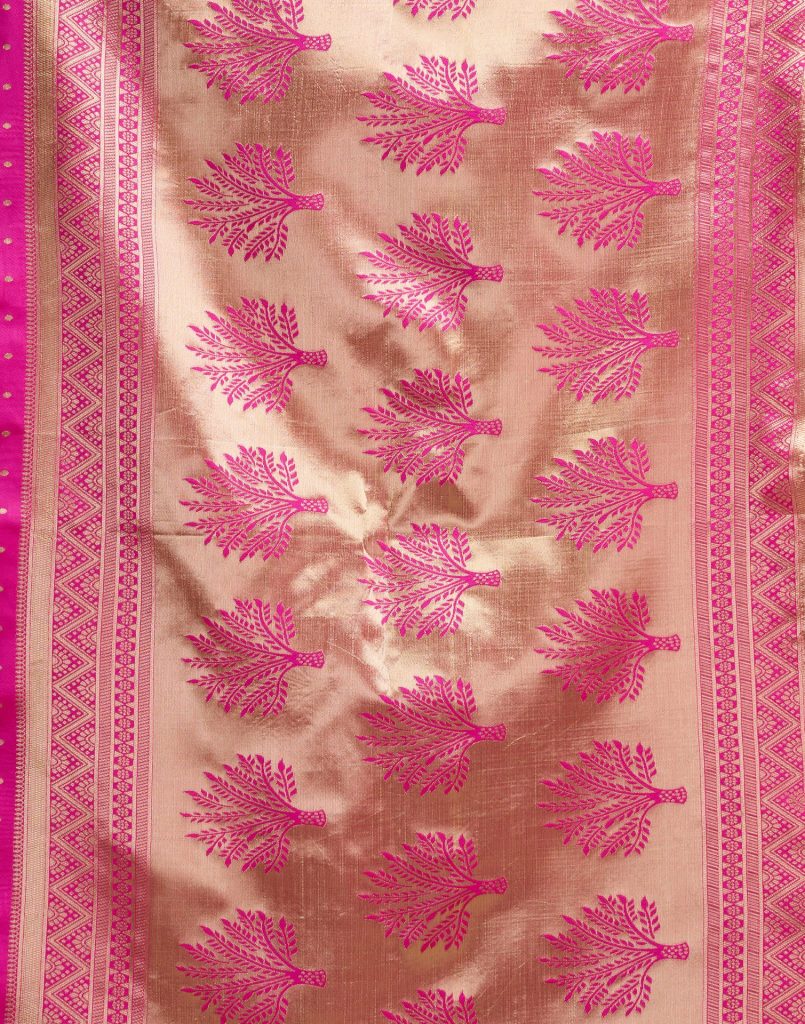 AXONIT Women's Silk Blend Banarasi Jacquard Zari Motifs Design Saree with Unstitched Blouse Piece