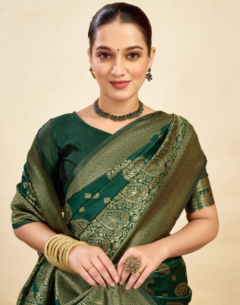 AXONIT Women's Silk Blend Banarasi Jacquard