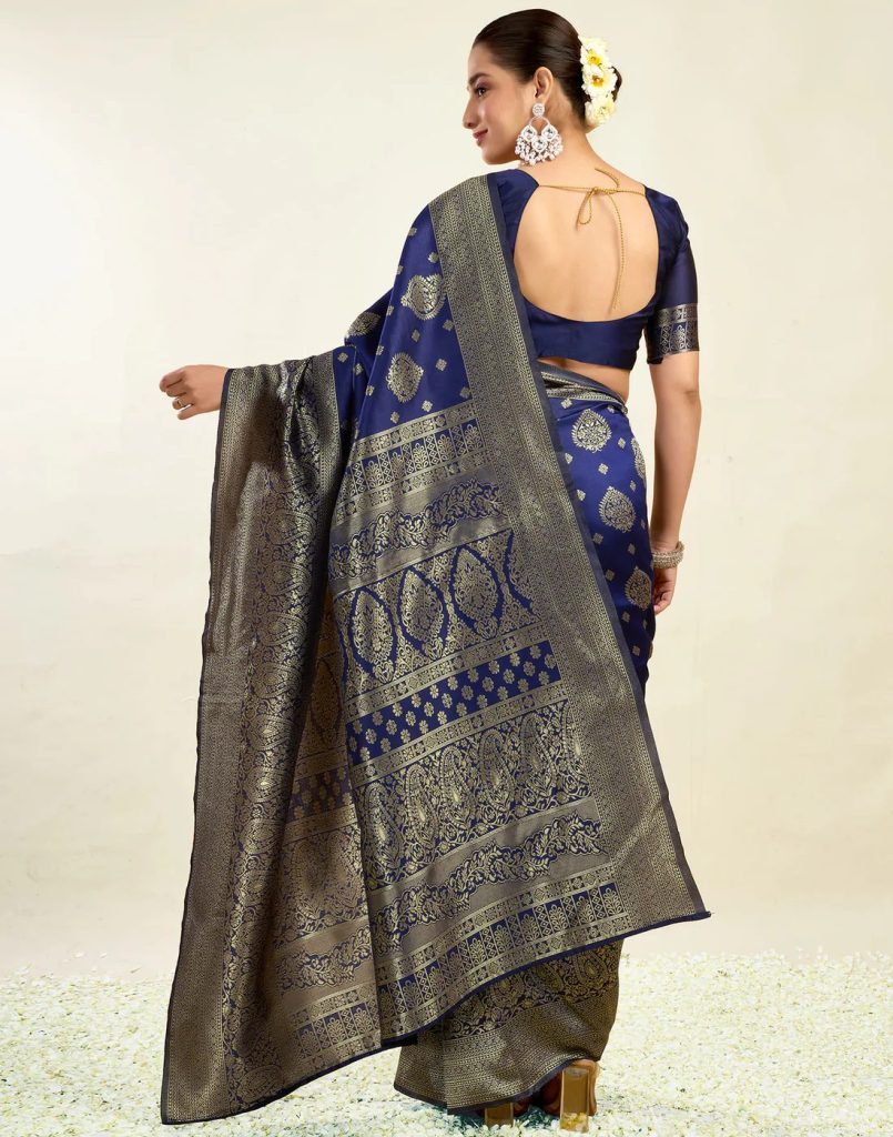 AXONIT Women's Silk Blend Banarasi Jacquard