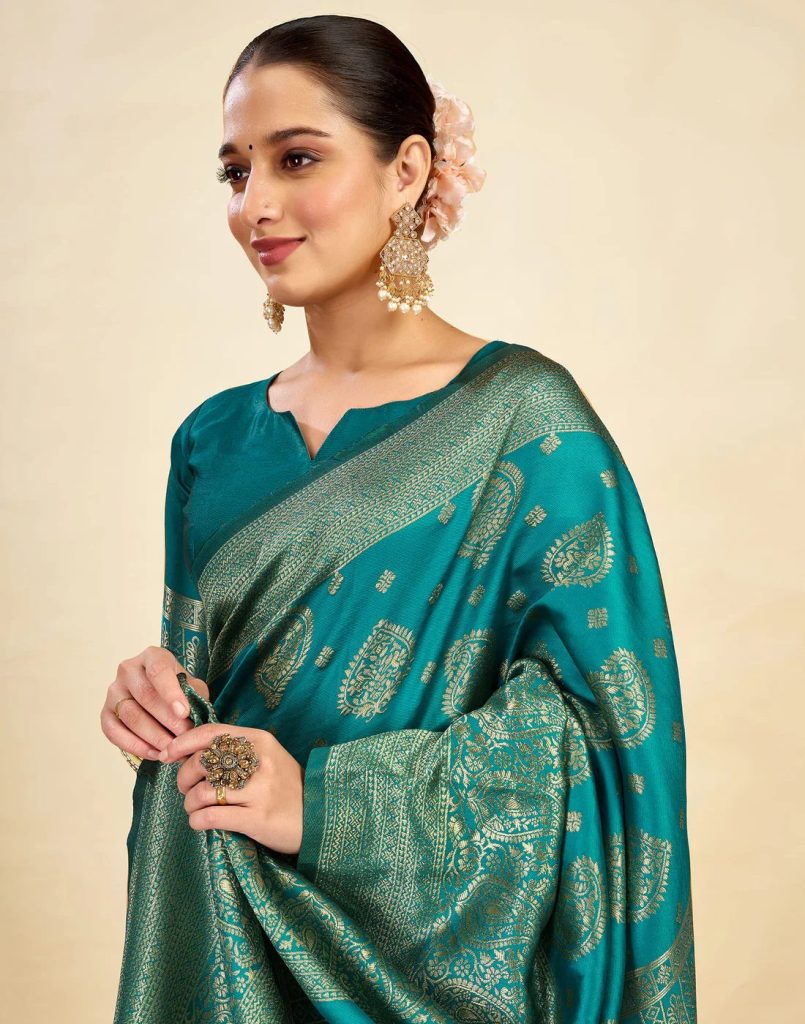 AXONIT Women's Silk Blend Banarasi Jacquard