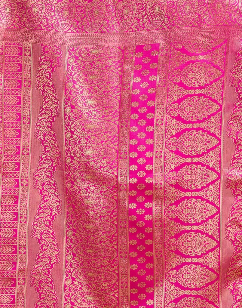 AXONIT Women's Silk Blend Banarasi Jacquard