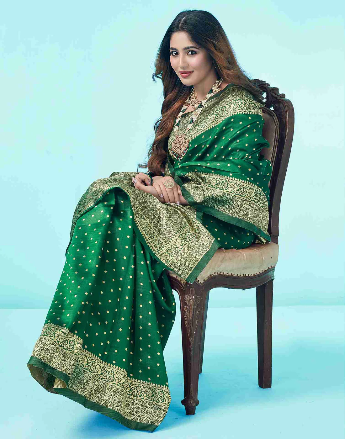AXONIT Women's Silk Blend Banarasi Jacquard Traditional Motifs Design Saree with Unstitched Blouse Piece