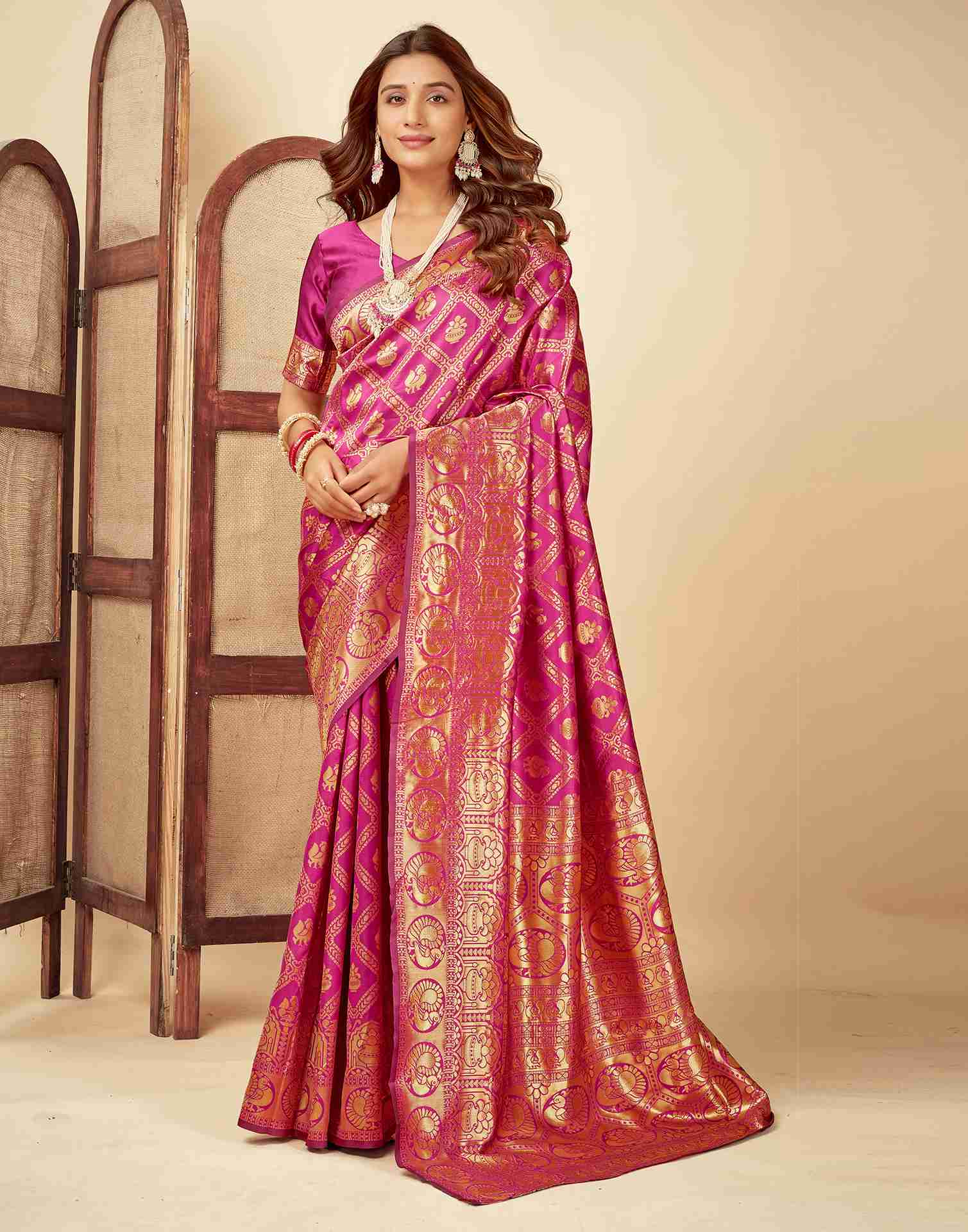 AXONIT Women's Silk Blend Banarasi Jacquard