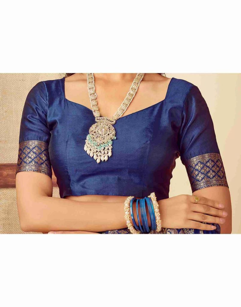 AXONIT Women's Silk Blend Banarasi Jacquard