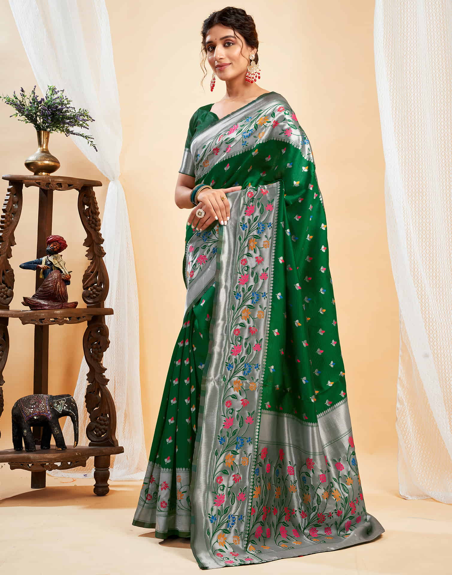 AXONIT Women's Silk Blend Banarasi Jacquard Multicolor Floral