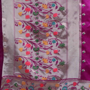 AXONIT Women's Silk Blend Banarasi Jacquard Multicolor Floral