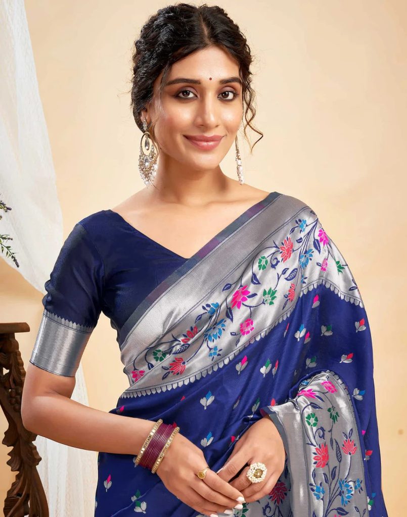 AXONIT Women's Silk Blend Banarasi Jacquard Multicolor Floral