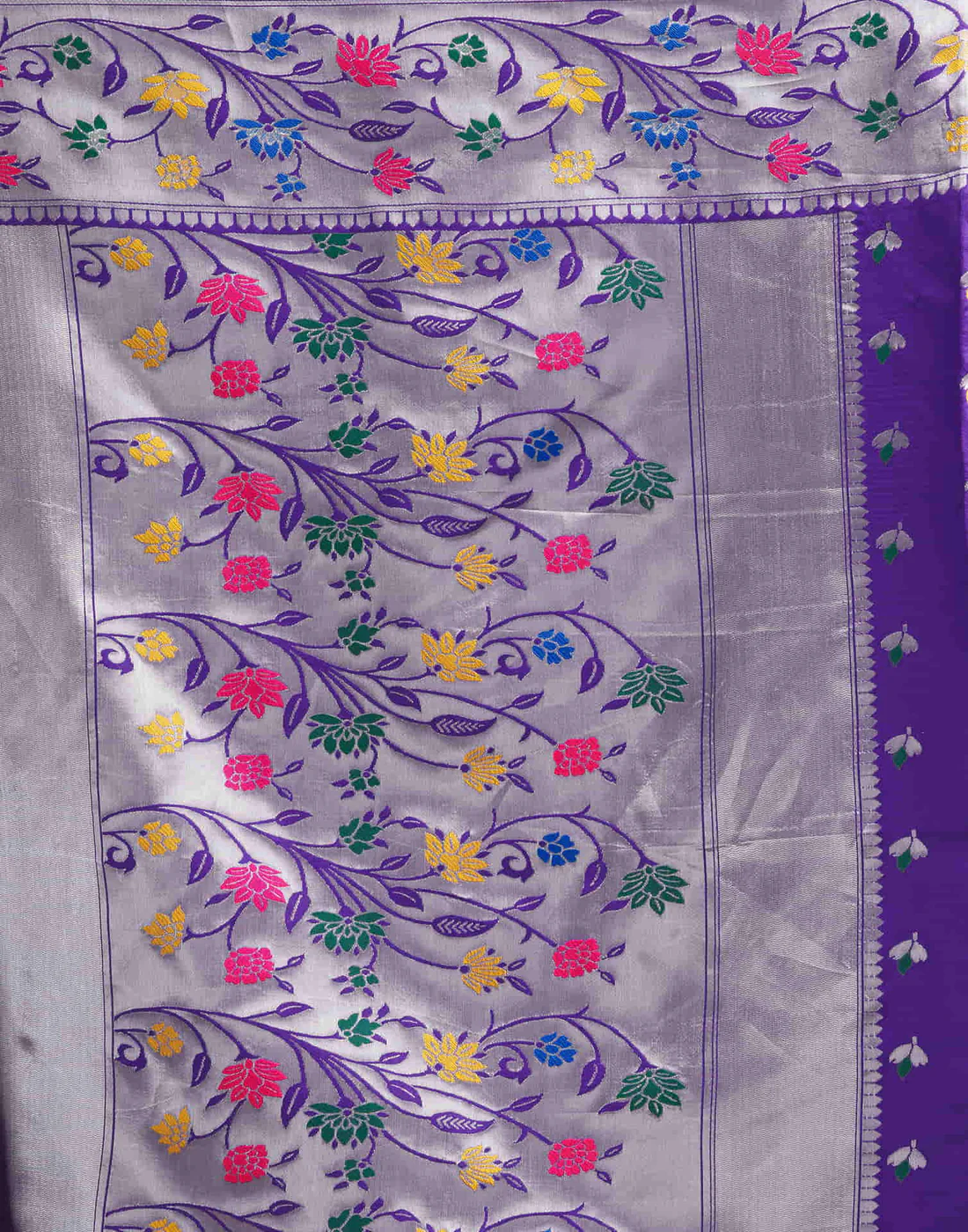 AXONIT Women's Silk Blend Banarasi Jacquard Multicolor Floral